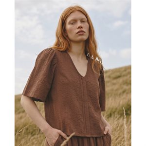 LA ROUGE - Sienna short Sleeve - Chestnut